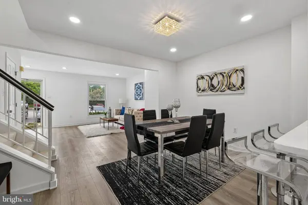 3476 CALEDONIA CIR, Woodbridge, VA 22192