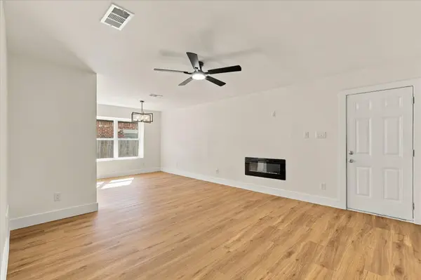 122 Mcgee ST, Princeton, TX 75407