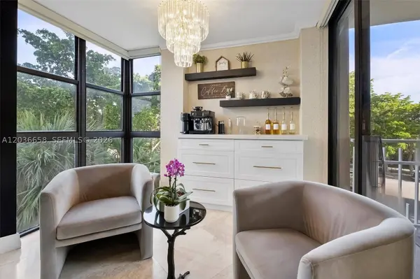 1000 Quayside Ter #411, Miami, FL 33138