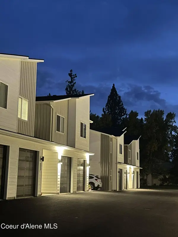 3696 N Torrey Pine LN, Coeur d'Alene, ID 83815