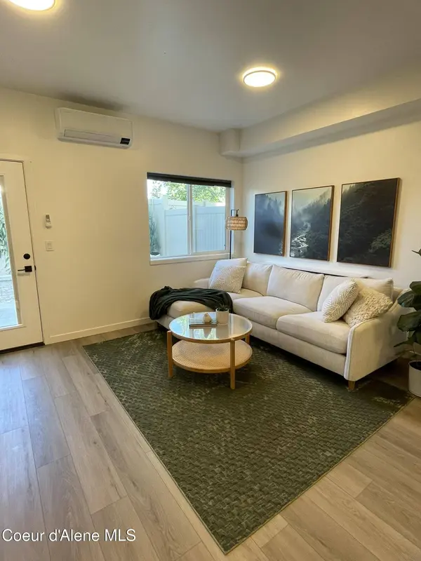 3696 N Torrey Pine LN, Coeur d'Alene, ID 83815