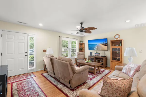 4817 Morning Dew Ct, Summerville, SC 29485