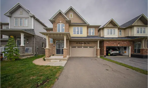 122 Longboat Run West, Brantford, ON N3T 0P3