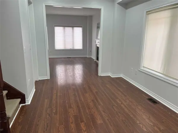 74 Clearfield Dr S, Brampton, ON L6P 3J4