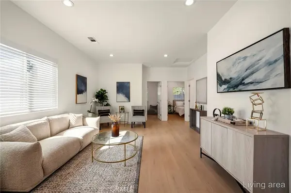 1411 W 7th ST, Santa Ana, CA 92703