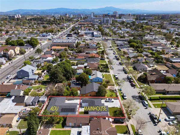 1411 W 7th ST, Santa Ana, CA 92703