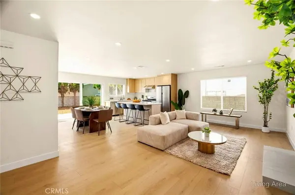 5010 W Maurie AVE, Santa Ana, CA 92703