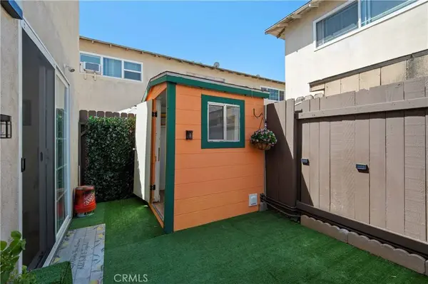 1602 N King,  APT #D4 ST, Santa Ana, CA 92706