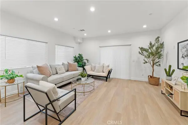 436 E Truslow AVE, Fullerton, CA 92832