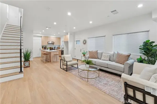 436 E Truslow AVE, Fullerton, CA 92832