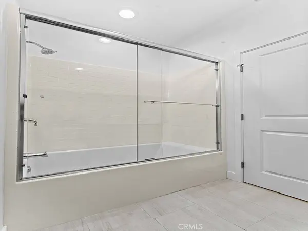 308 S Laurel ST, Santa Ana, CA 92704