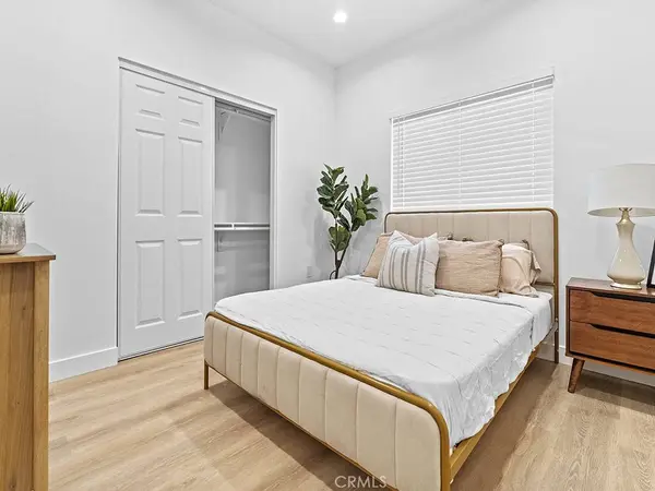 308 S Laurel ST, Santa Ana, CA 92704
