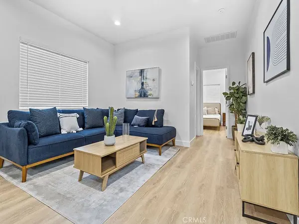 308 S Laurel ST, Santa Ana, CA 92704