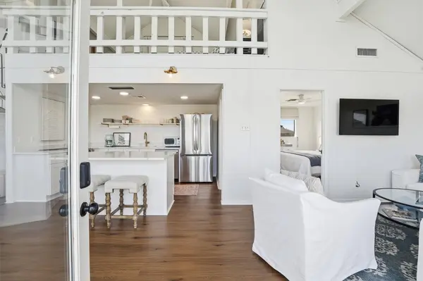 13839 Pirates Beach BLVD, Galveston, TX 77554