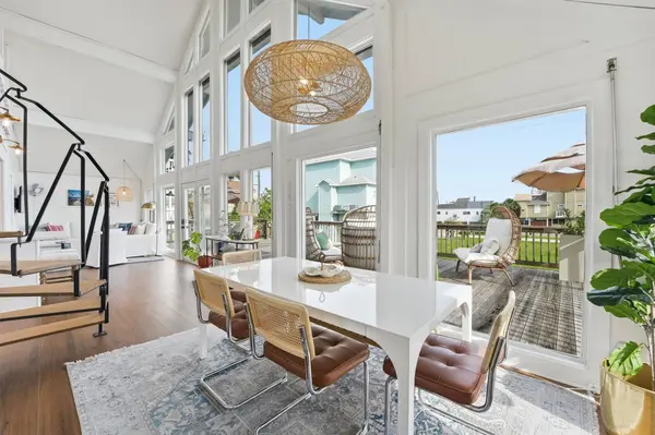 13839 Pirates Beach BLVD, Galveston, TX 77554