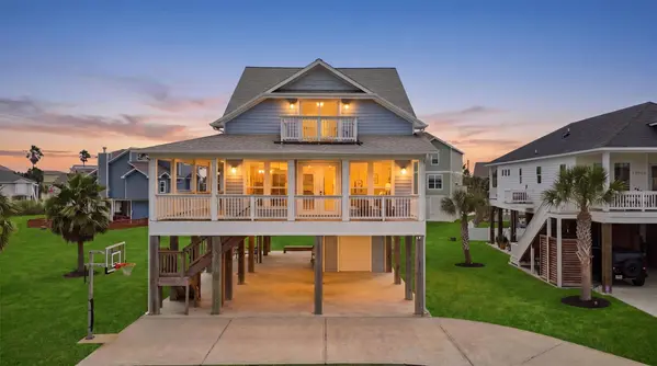 4003 Elissa Court, Galveston, TX 77554