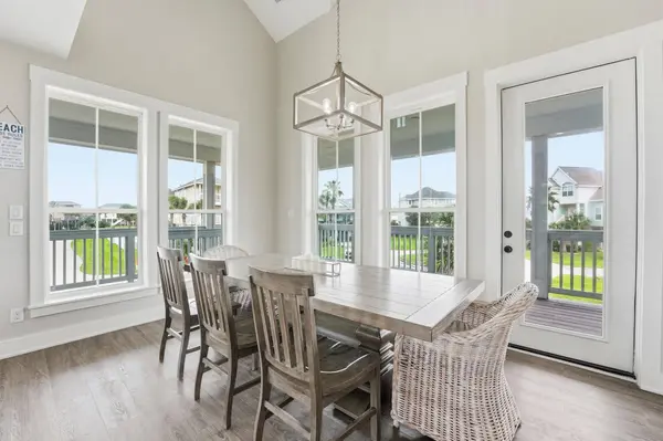 4003 Elissa Court, Galveston, TX 77554