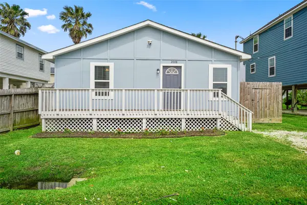 2008 71st ST, Galveston, TX 77551