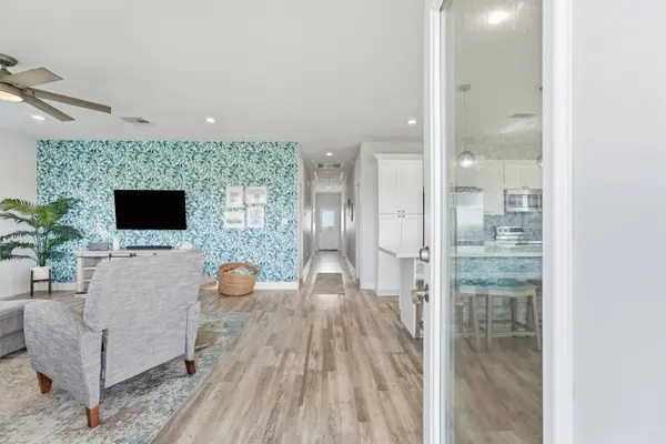 18705 Warrior RD, Galveston, TX 77554