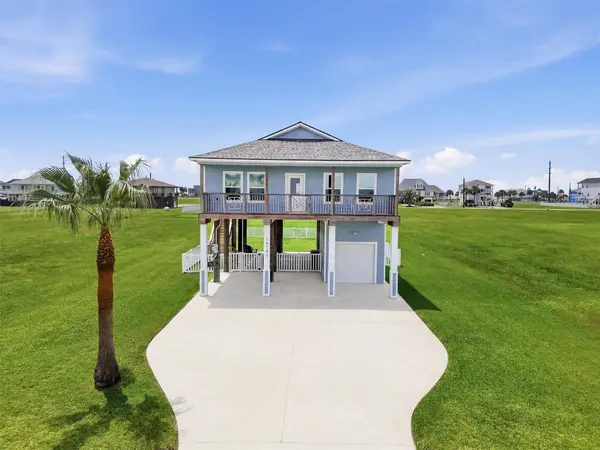 18705 Warrior RD, Galveston, TX 77554
