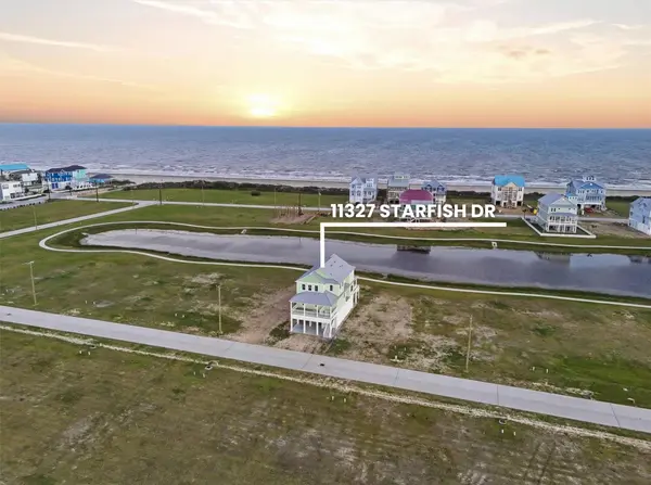 11327 Starfish DR, Galveston, TX 77554