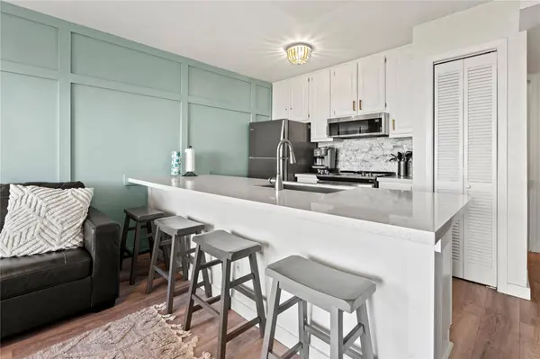 9520 Seawall BLVD #315, Galveston, TX 77554