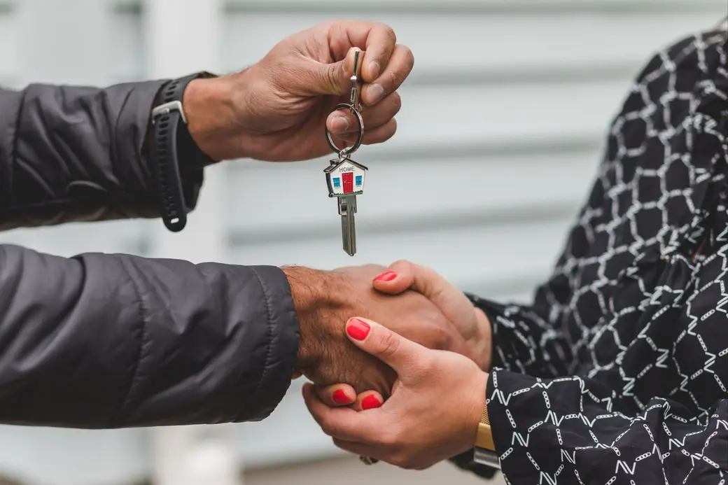 Sat for 6 Months. Sold in 30 Days: Why One Home Sat for Six Months and Then Sold in Thirty Days