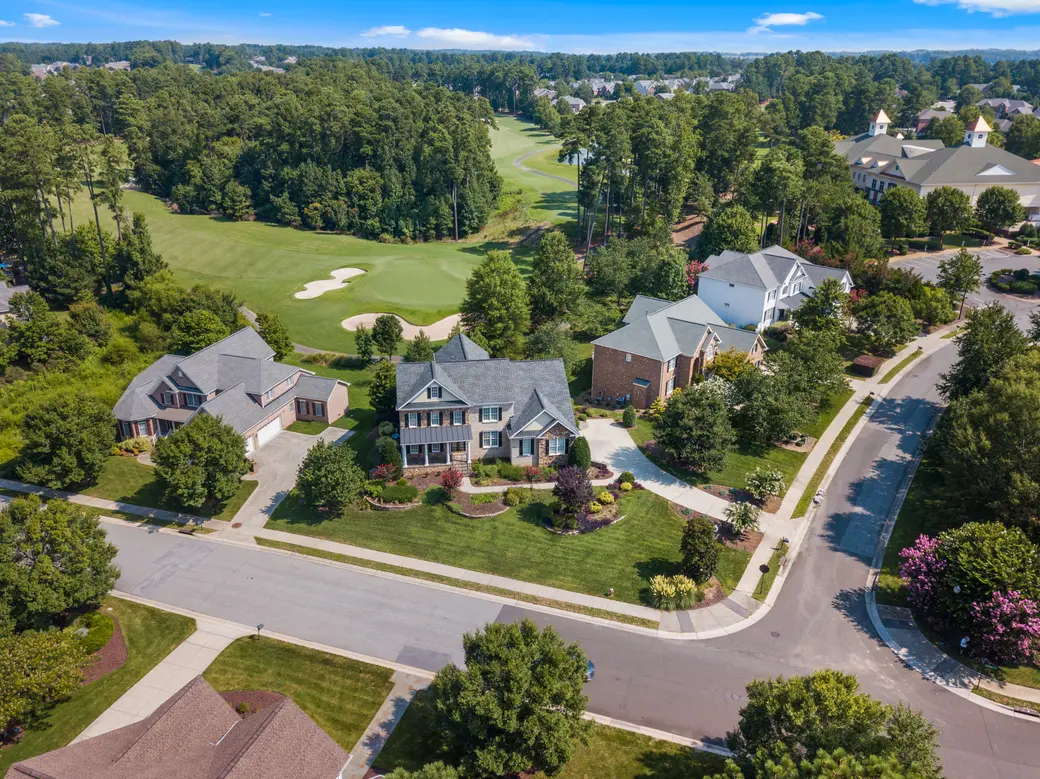 Thinking of Selling? Start With What Your Home Is Really Worth