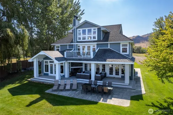 72 Boundary Point RD, Oroville, WA 98844