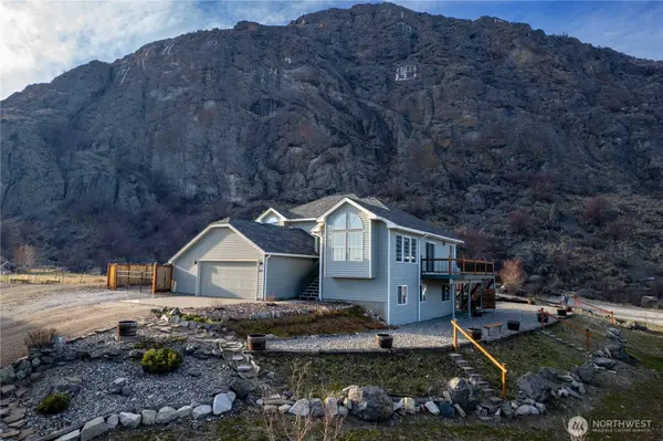 2206 Summit DR, Oroville, WA 98844