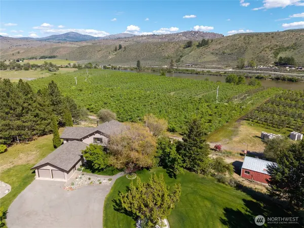 13 Parkway St, Omak, WA 98841
