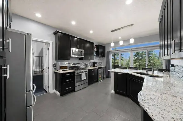 12808 N North Park St, Newman Lake, WA 99025
