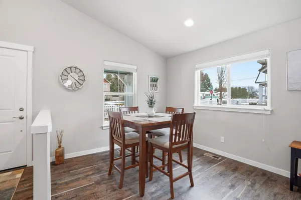 1625 N Holl Blvd, Liberty Lake, WA 99016