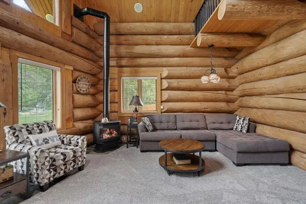 133 W Trappers Loop Rd, Chewelah, WA 99109