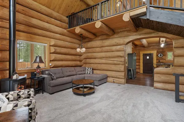 133 W Trappers Loop Rd, Chewelah, WA 99109
