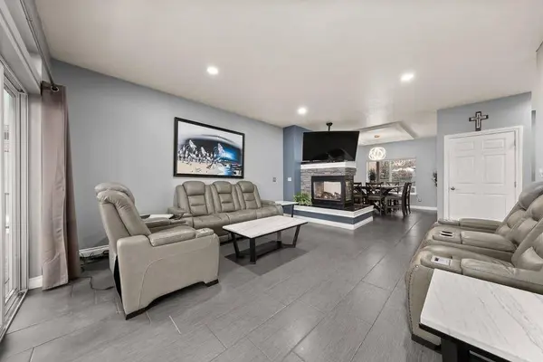 12808 N North Park St, Newman Lake, WA 99025