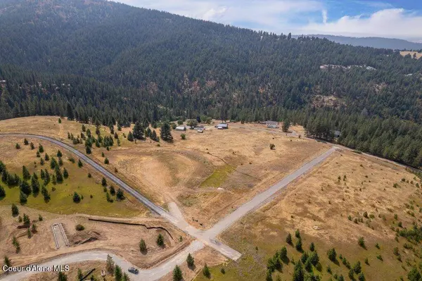 W Carmel WAY, Post Falls, ID 83854