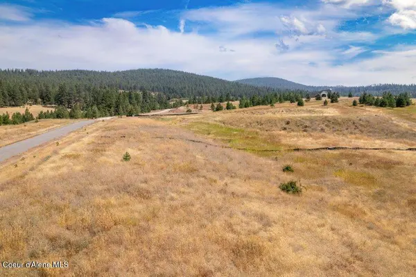 W Carmel WAY, Post Falls, ID 83854