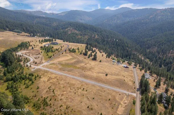 W Carmel WAY, Post Falls, ID 83854