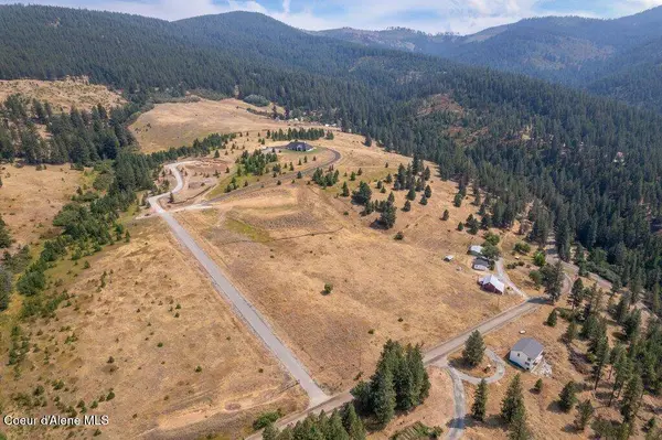 W Carmel WAY, Post Falls, ID 83854