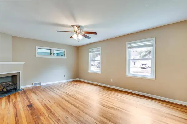 2410 E Wilma, Wichita, KS 67211
