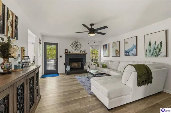 2027 Oak Meadow Drive, Elizabethtown, KY 42701