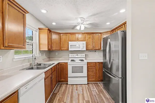 41 Rolling Ridge Court, Brandenburg, KY 40108