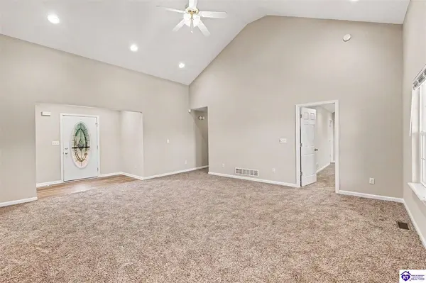 41 Rolling Ridge Court, Brandenburg, KY 40108