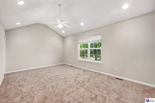 41 Rolling Ridge Court, Brandenburg, KY 40108