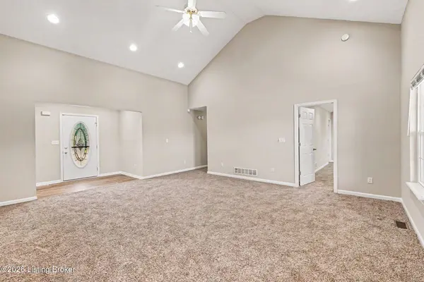 41 Rolling Ridge Ct, Brandenburg, KY 40108