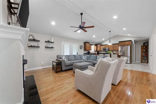 16 Brentwood Drive, Elizabethtown, KY 42701
