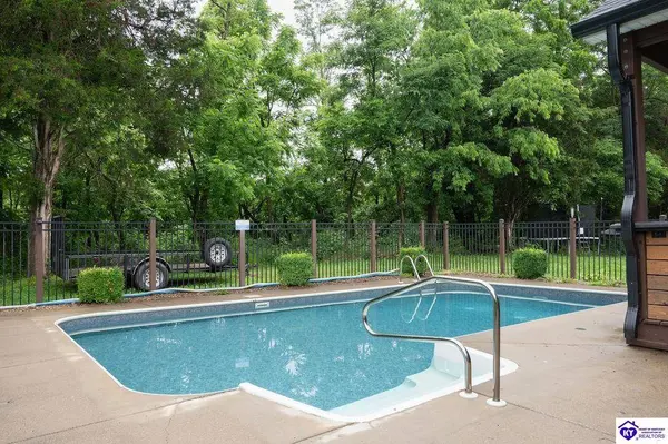 80 Mayfield Ct, Elizabethtown, KY 42701