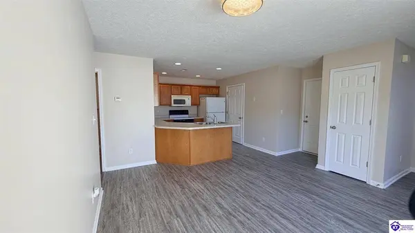 121 Applewood Lane, Elizabethtown, KY 42701