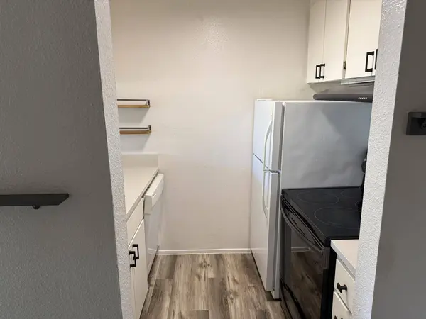 4333 Shelter CRK, San Bruno, CA 94066